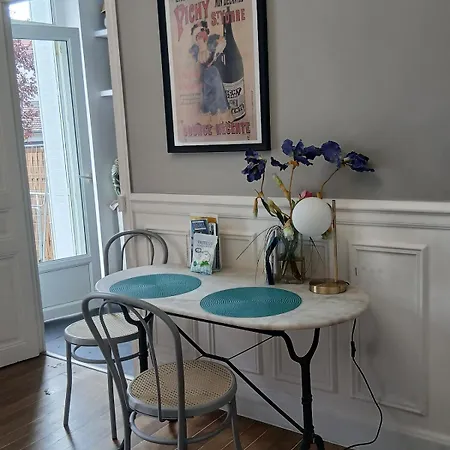 Apartment Apartment&garden, Ideal For Guests, Min 4 Nights