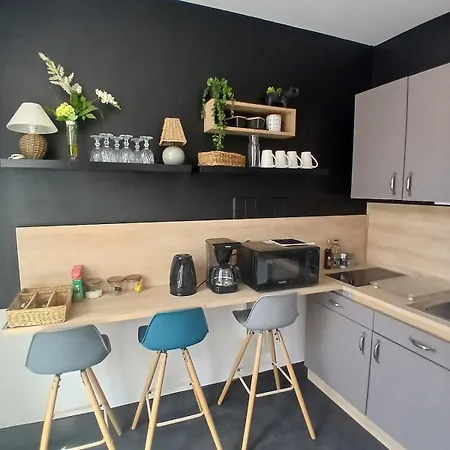 Apartment&garden, Ideal For Guests, Min 4 Nights *
