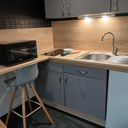 Apartment&garden, Ideal For Guests, Min 4 Nights Apartment Vichy