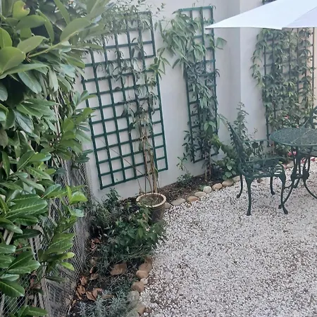 Apartment Apartment&garden, Ideal For Guests, Min 4 Nights *
